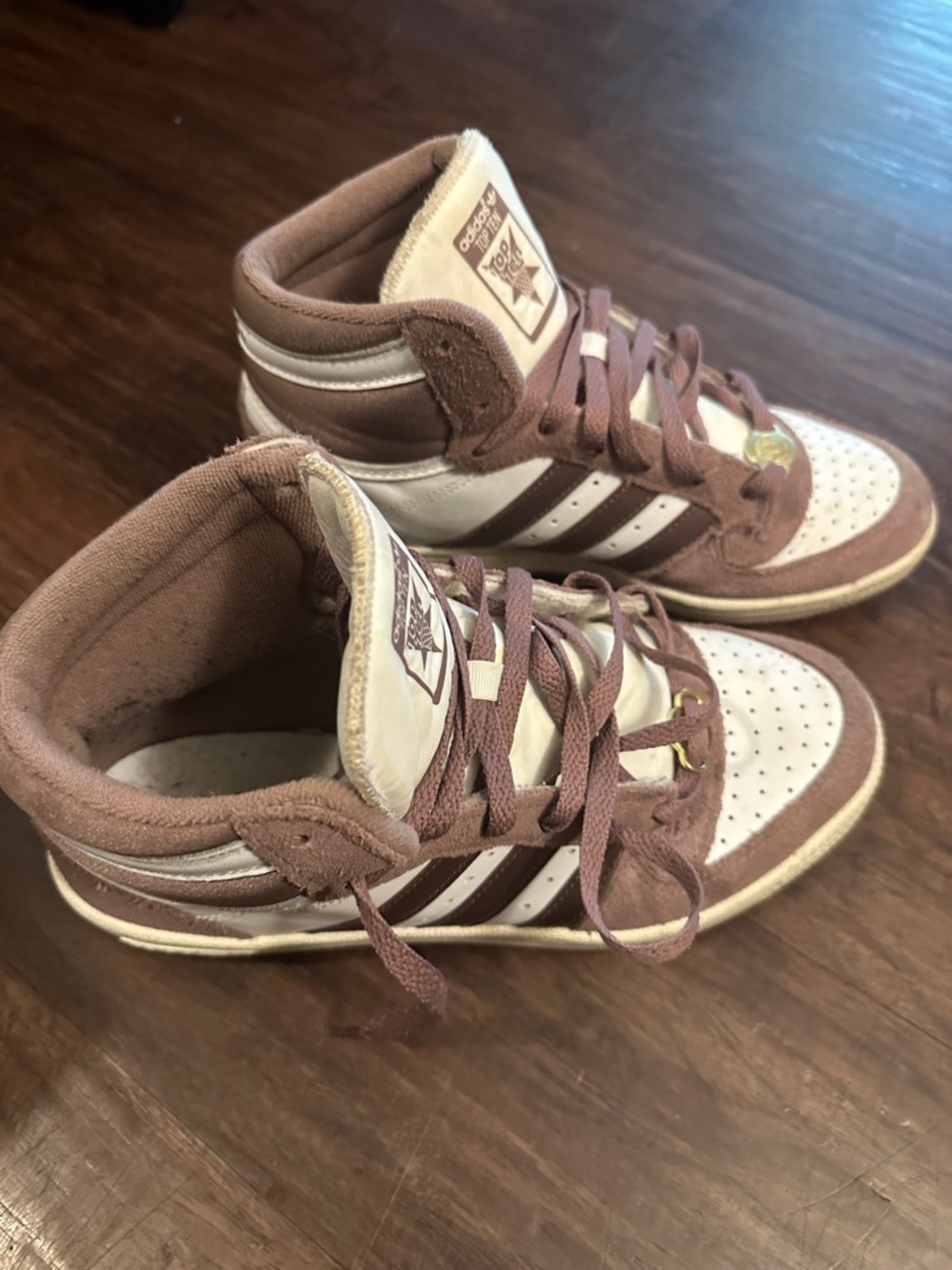 adidas Top Ten High-Tops in Dusty Rose and White - Picture 3 of 5